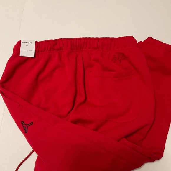 Air Jordan  Red Essential Fleece Pants - Picture 2 of 2